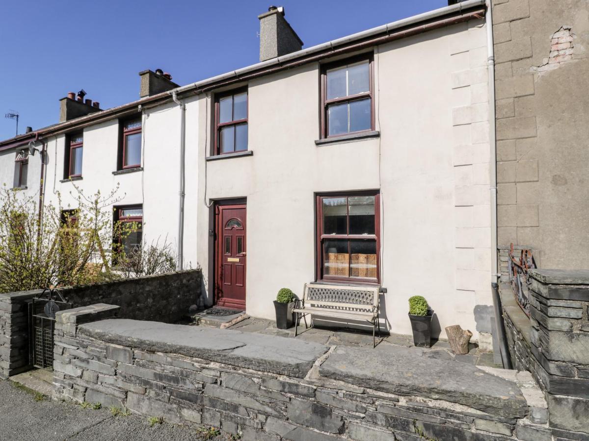 Miners Cottage Blaenau Ffestiniog Bagian luar foto